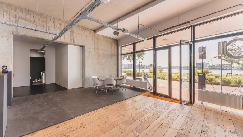 Foto 4 van Lloydkade 865 in Rotterdam