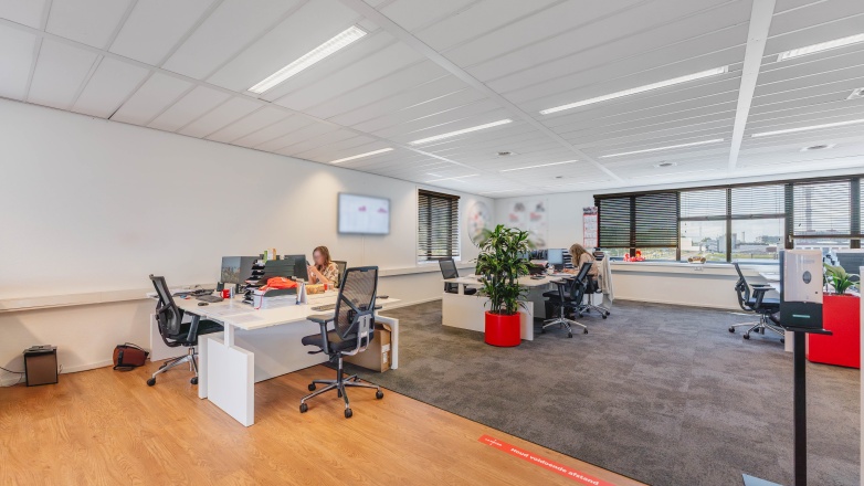 Foto 10 van Waalhaven Oostzijde 83 in Rotterdam