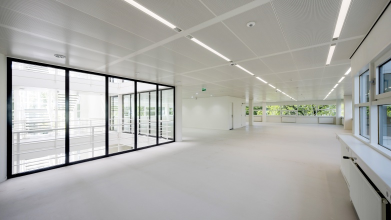 Foto 8 van Burgemeester Stramanweg 102-108 in Amsterdam