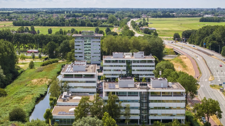 Foto 13 van Burgemeester Stramanweg 102-108 in Amsterdam