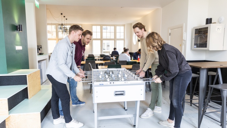 Prins Hendrikkade 21