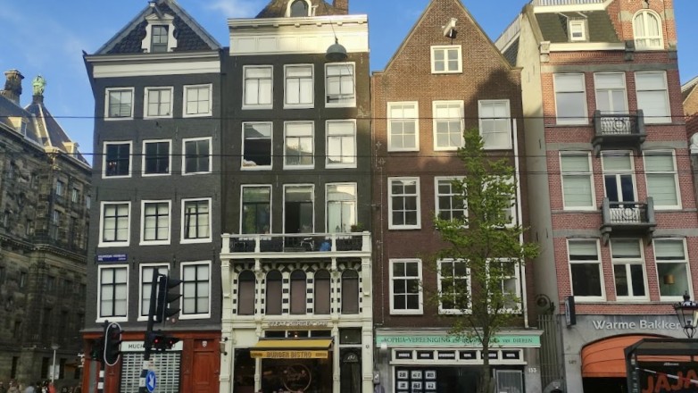 Foto 1 der Nieuwezijds Voorburgwal 153 in Amsterdam
