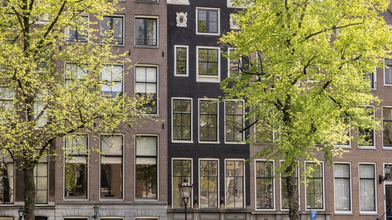Exterior office