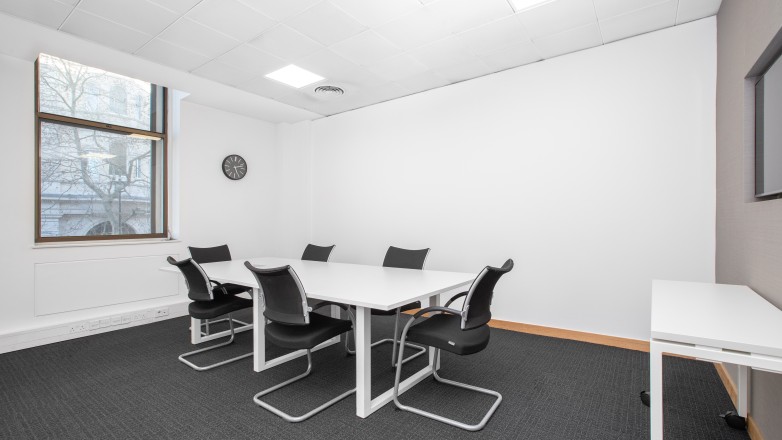 Serviced office London