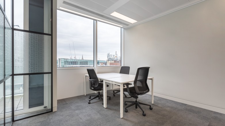 Serviced office London