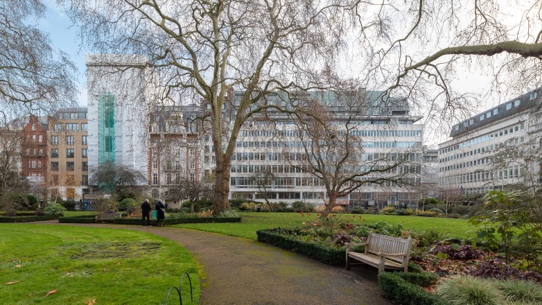 Foto 3 der 22 St James Square in London