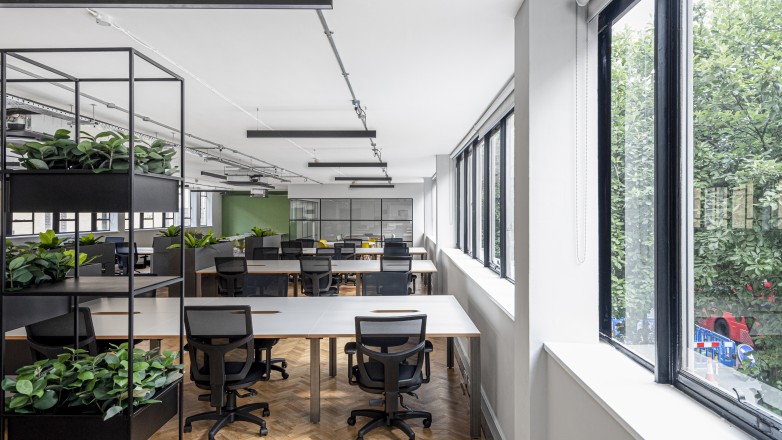 Modern office space London 