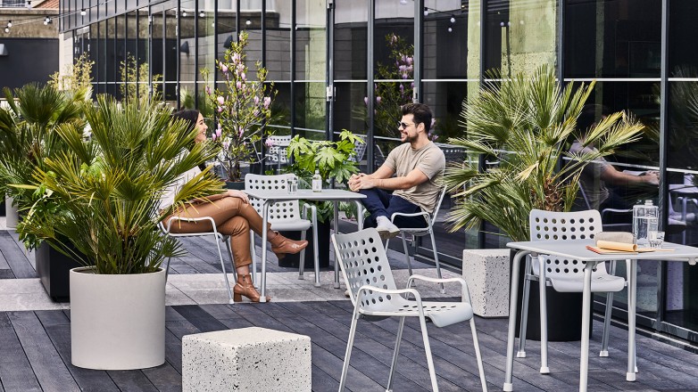 Outdoor terrace 