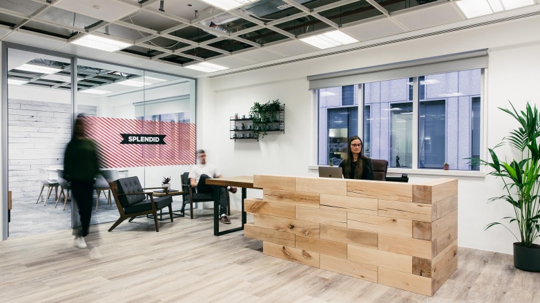 Foto 2 van 1 Finsbury Market in Londen