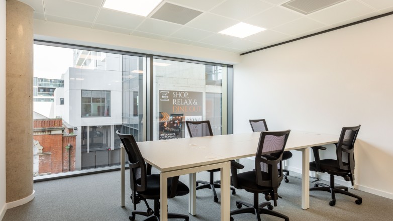 Serviced office London