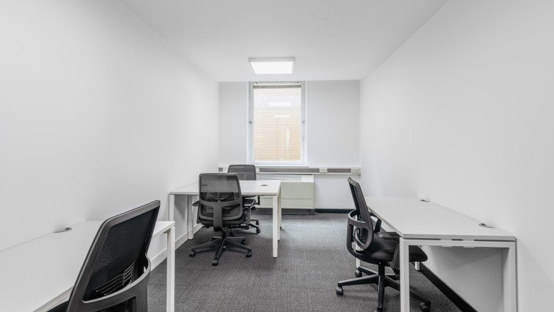 Office space for rent london 