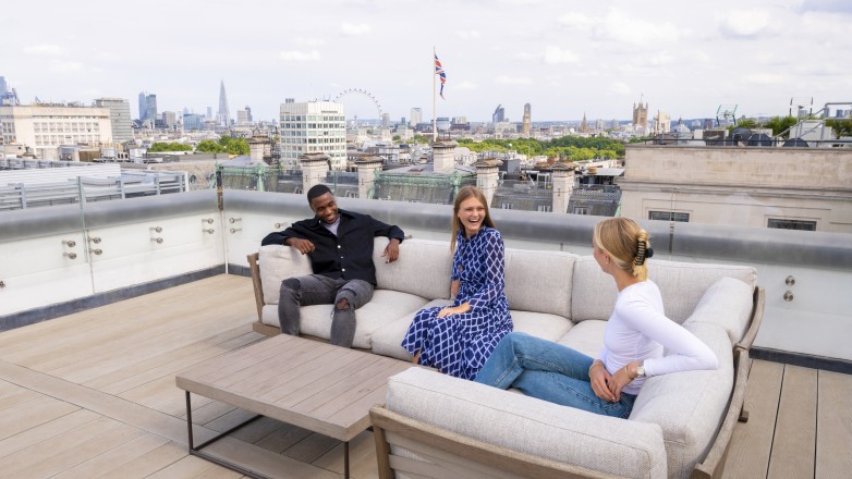 Roof terrace 