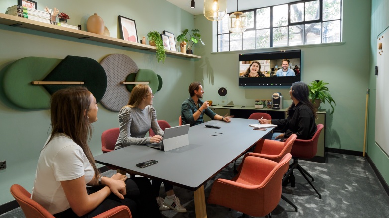 Foto 5 di 3-11 Pine Street  ad Londra