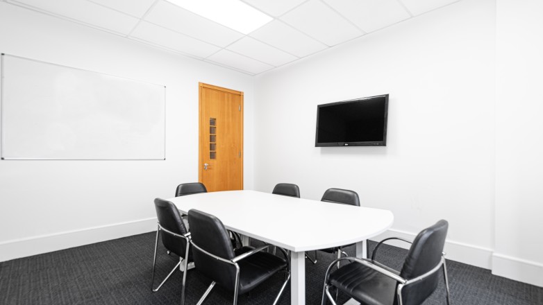 Serviced office London