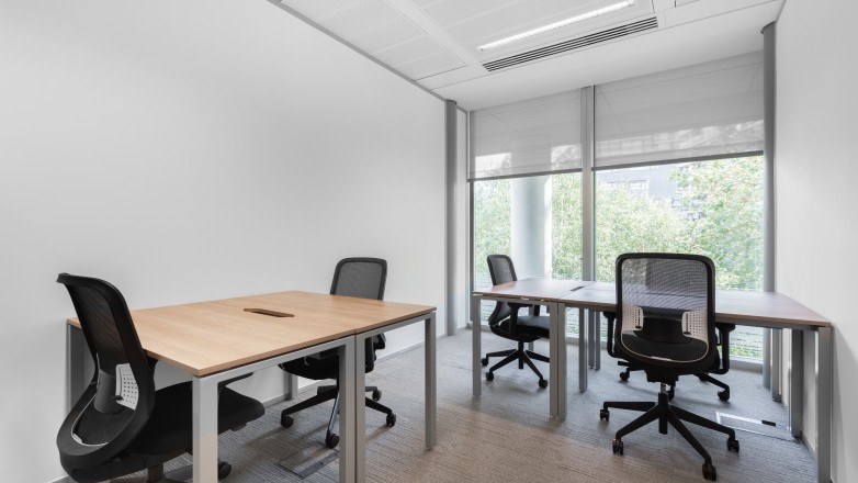 Private office London 