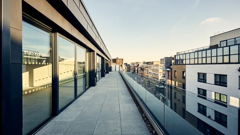 Roof terrace 