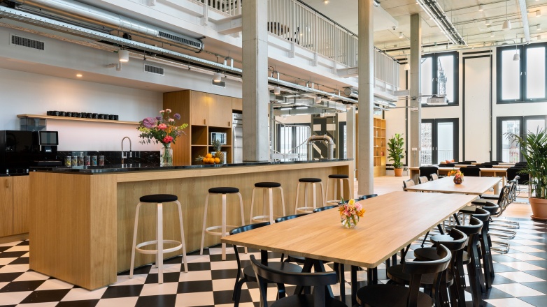 Foto 12 di Dircksenstraße 3 ad Berlino