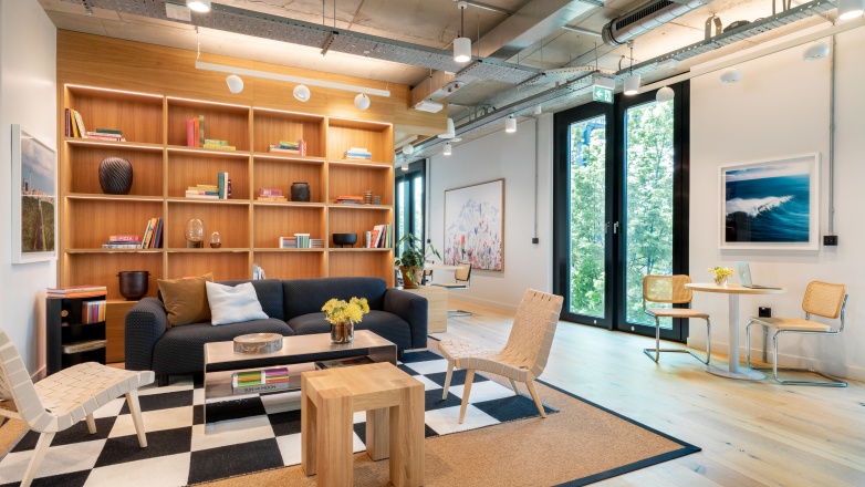 Foto 9 di Dircksenstraße 3 ad Berlino