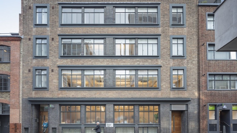 Foto 1 di 6-18 Emerald Street ad Londra