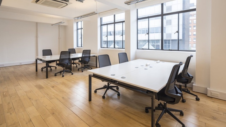 Foto 9 di 6-18 Emerald Street ad Londra