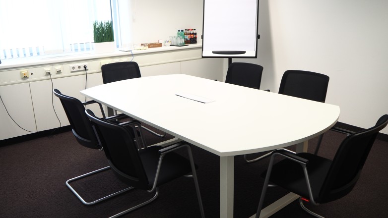 medium meeting room