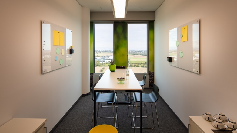 Photo 10 de Alfred-Herrhausen-Allee 3 5 à Eschborn