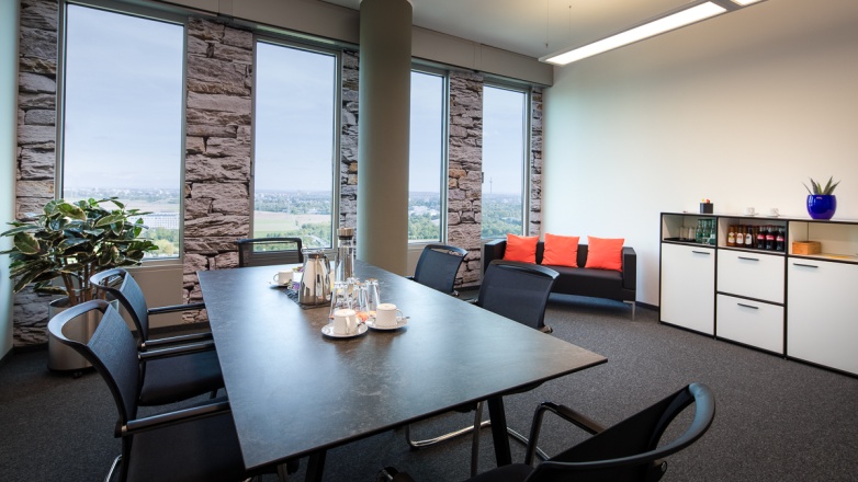 Photo 13 de Alfred-Herrhausen-Allee 3 5 à Eschborn