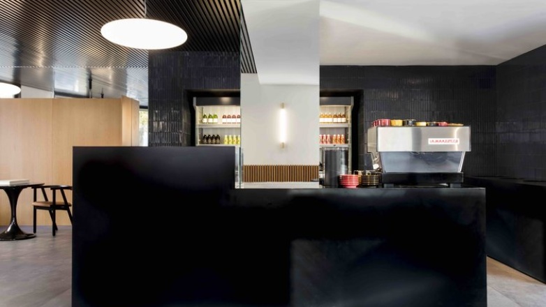 16 Cours Albert 1 er - 75008 Paris, Accueil