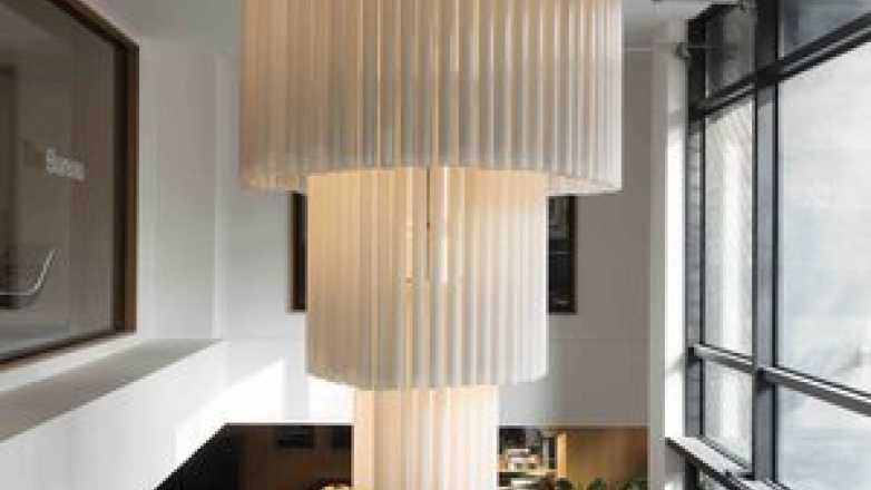 16 Cours Albert 1 er - 75008 Paris, lumiere