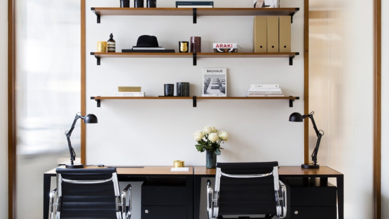 28 Cours Albert 1 er - 75008 Paris, bureau