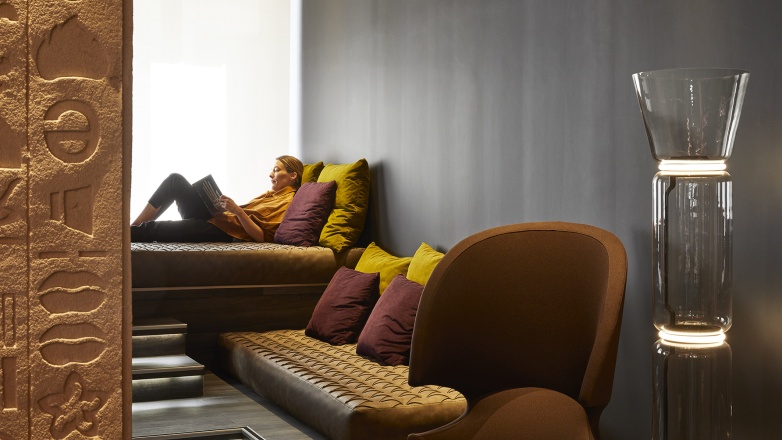 18 rue de Courcelles - 75008 Paris 