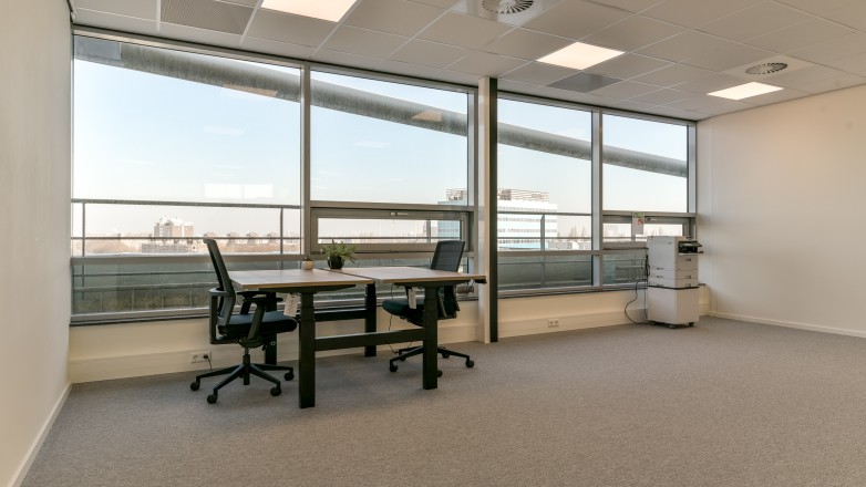 Large office space Bos en Lommerplein