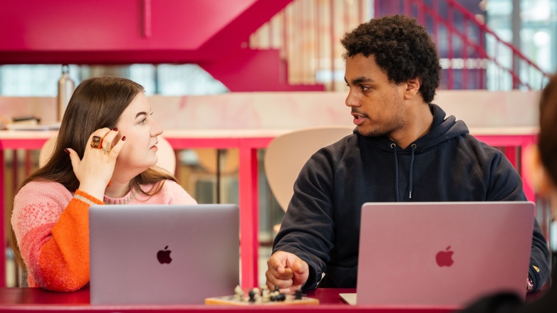 Foto 18 der Waldorpstraat 5 in Den Haag