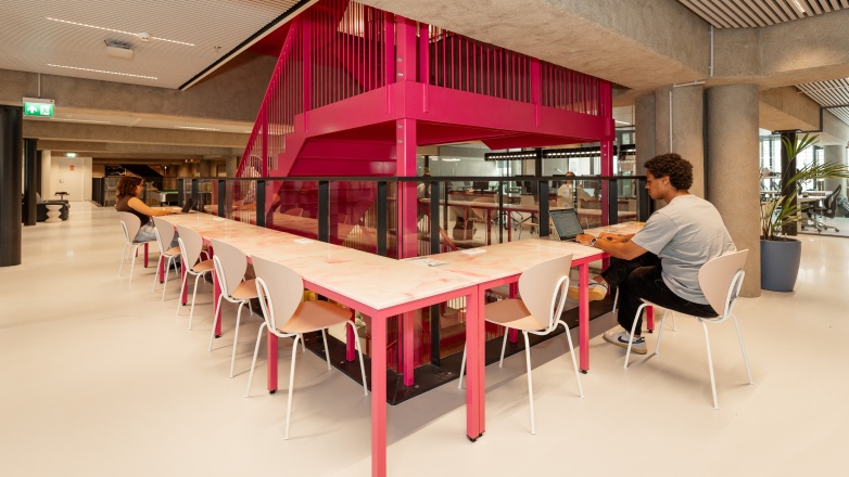 Foto 3 der Waldorpstraat 5 in Den Haag