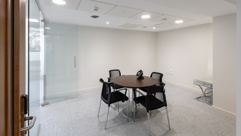 Foto 11 di 22 St James Square ad Londra