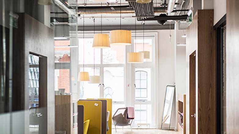 Photo 1 of 90 Route de la Reine in Boulogne-Billancourt