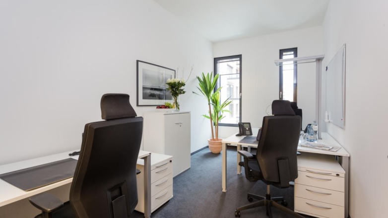 Foto 13 der Überseeallee 1 in Hamburg