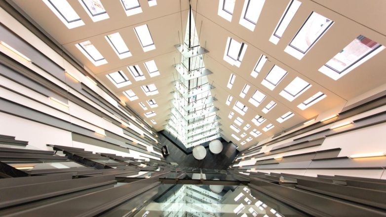 Foto 17 der Überseeallee 1 in Hamburg