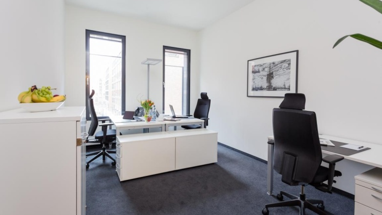 Foto 7 der Überseeallee 1 in Hamburg