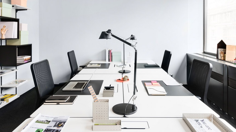 Foto 1 der Budapester Straße 35 in Berlin