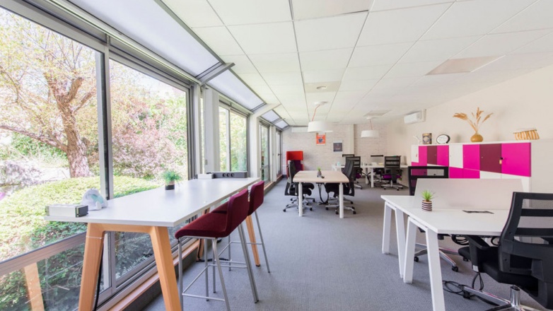 Office 117 Avenue Victor Hugo