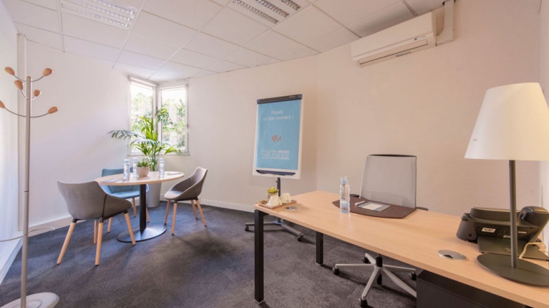 Private office 117 Avenue Victor Hugo