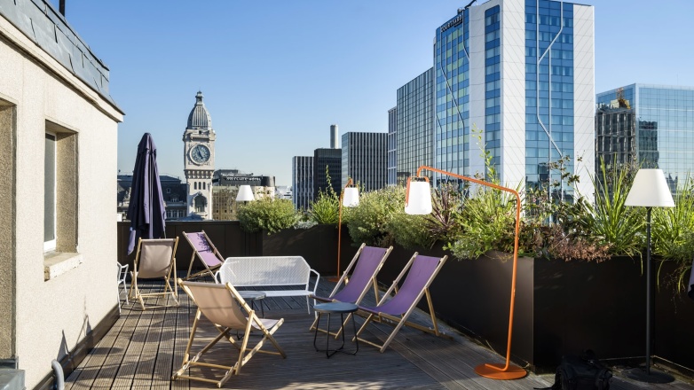 Photo 11 of 15-17 Rue Traversière in Paris