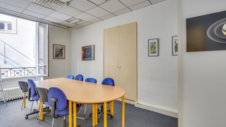 Photo 1 de 18 rue Volney à Paris