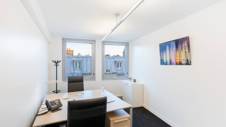 Private office 20 rue Quentin Bauchard