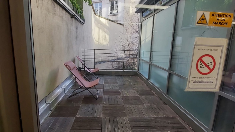 Entrance 28 rue de Londres