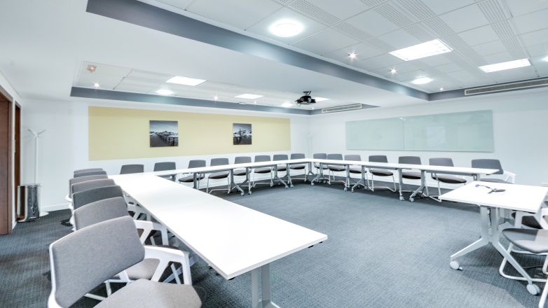 Meeting room 28 rue de Londres