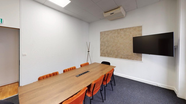 Meeting room 