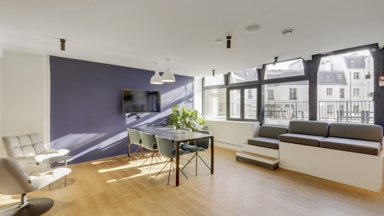 Open area 58 Rue de Prony