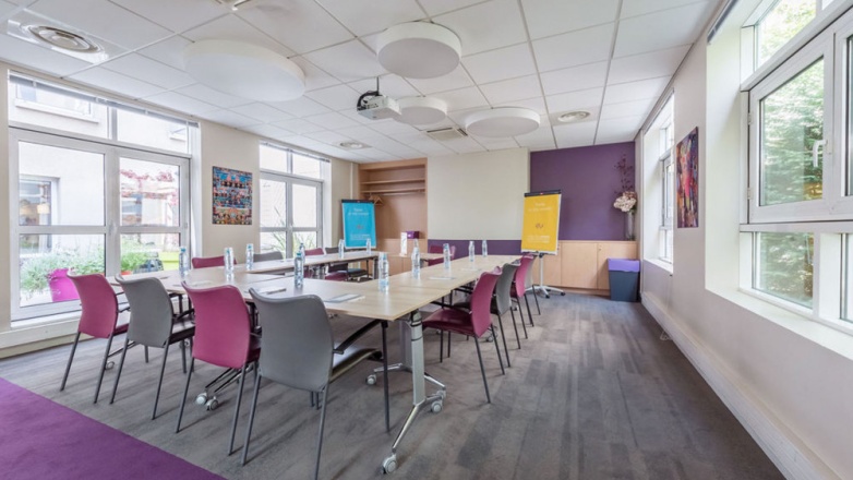 Office space 60 Avenue Charles de Gaulle